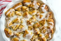 Two Ingredient Apple Pie Cinnamon Rolls