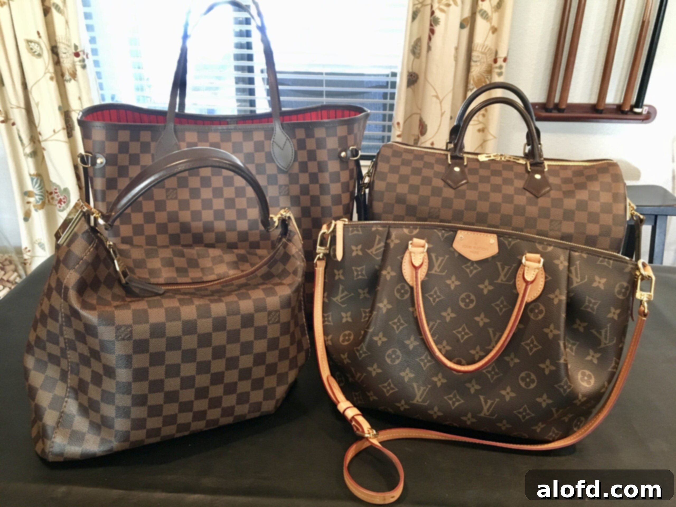 My Life in Handbags: A Passionate History 1 featured 1117