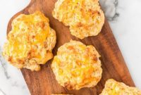 Bisquick Garlic Cheddar Biscuits