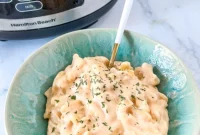 Ultimate Crock Pot Mac and Cheese