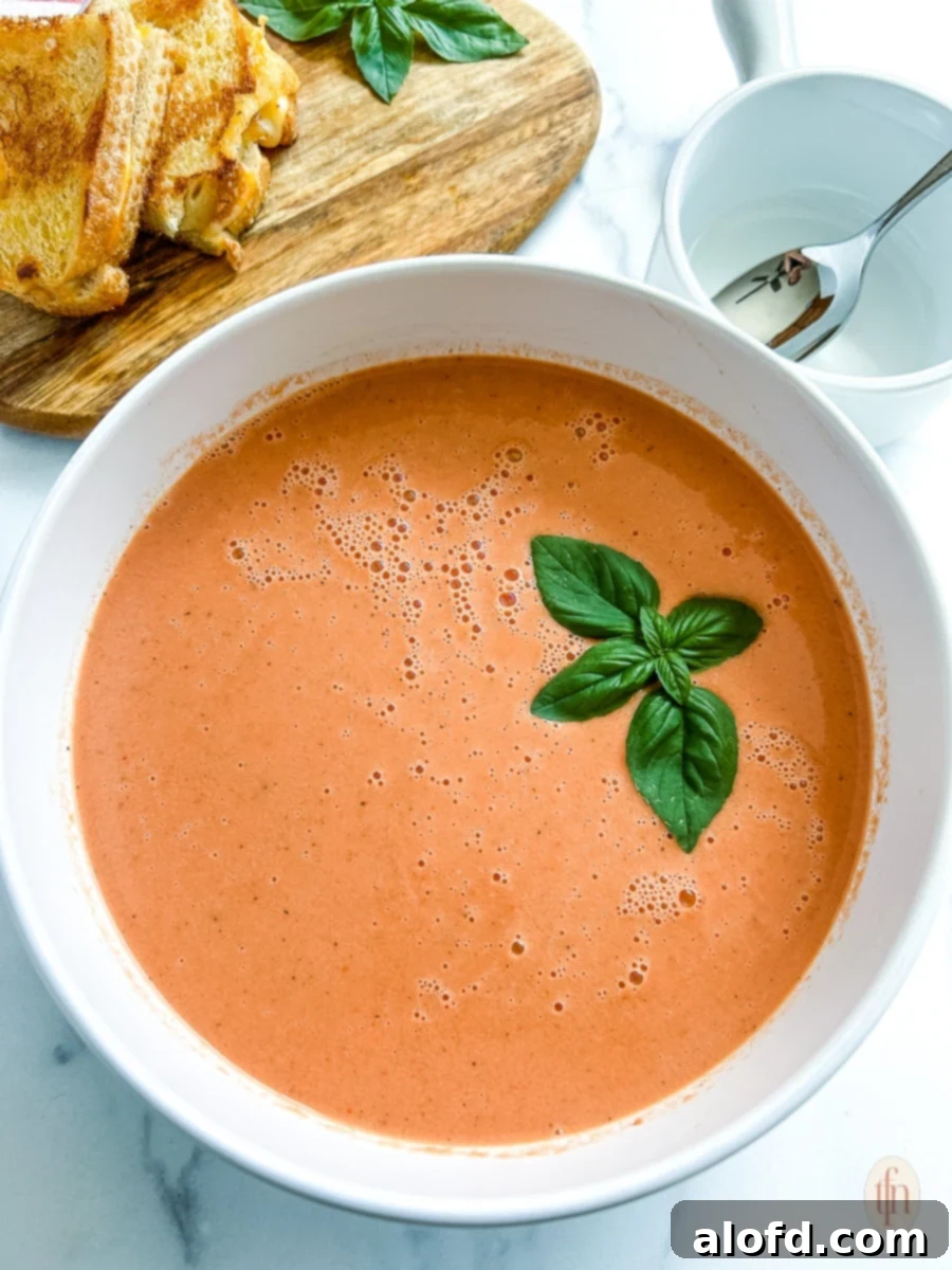 The Ultimate 3-Ingredient Tomato Soup 1 featured 58747