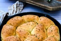 Pillowy Garlic Rosemary Knots