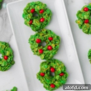 Christmas Wreath Cereal Cookies 11 Close-up of a perfect No-Bake Christmas Cornflake Wreath Cookie.
